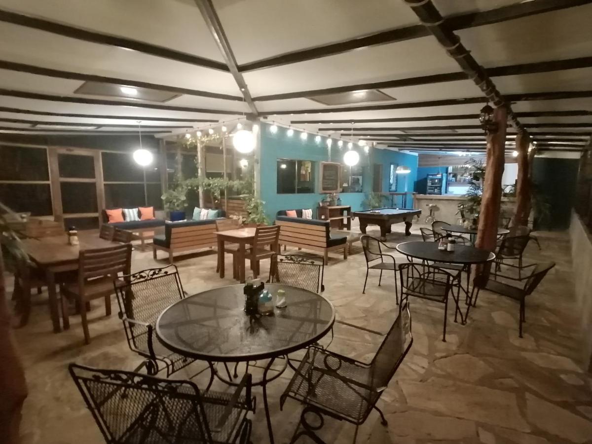 Xalli Beach Hotel Altagracia Exterior photo