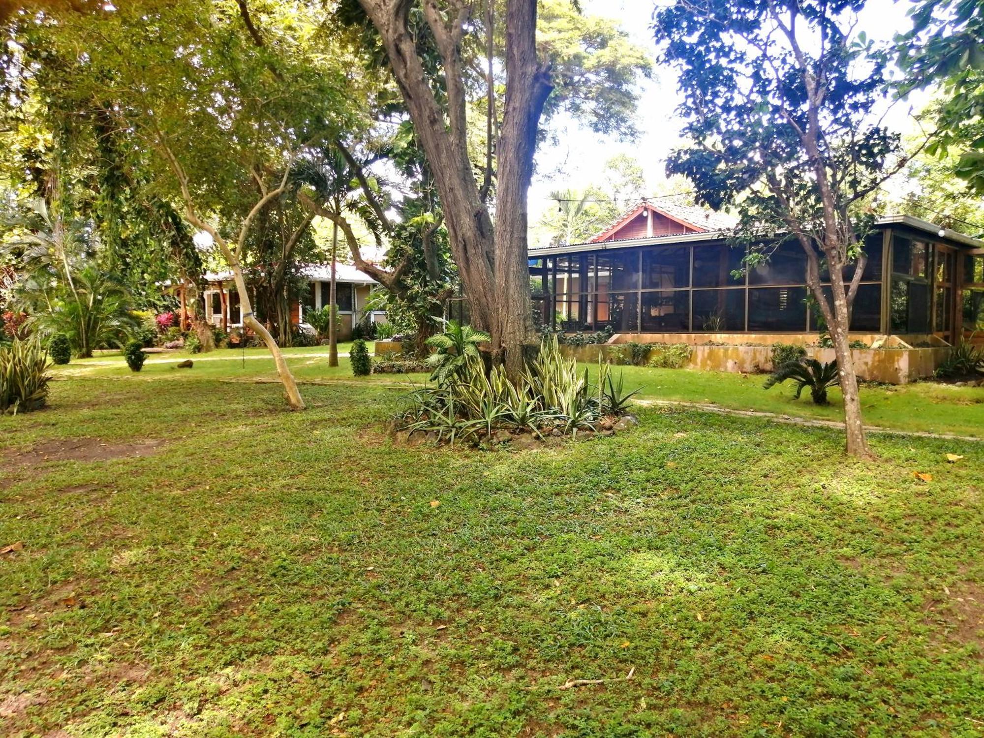 Xalli Beach Hotel Altagracia Exterior photo