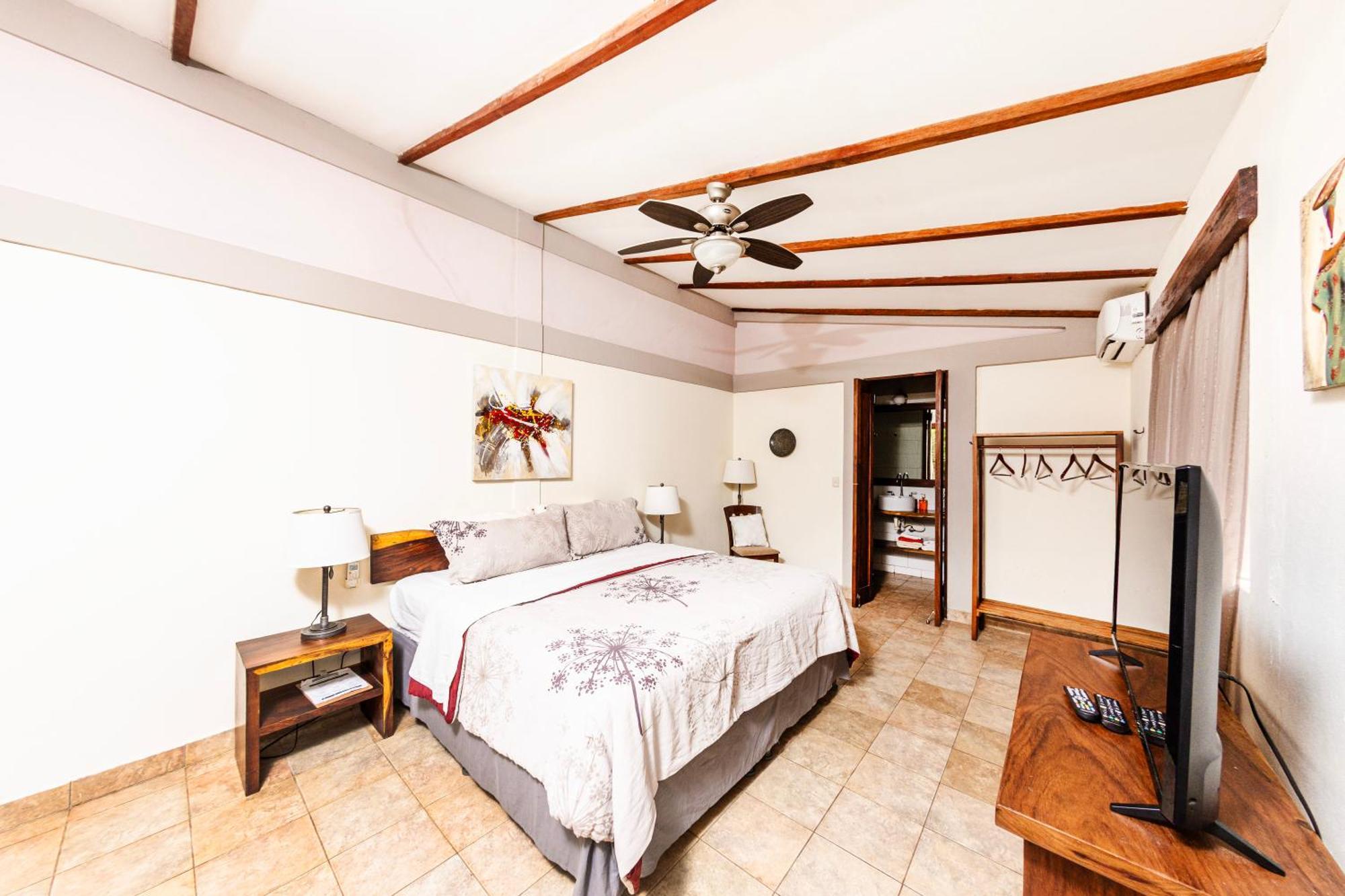 Xalli Beach Hotel Altagracia Exterior photo