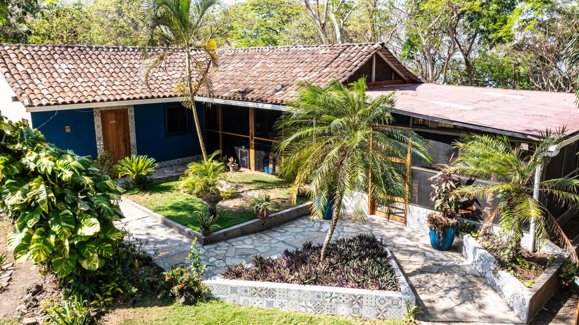 Xalli Beach Hotel Altagracia Exterior photo