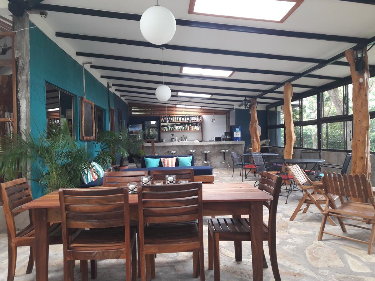 Xalli Beach Hotel Altagracia Exterior photo